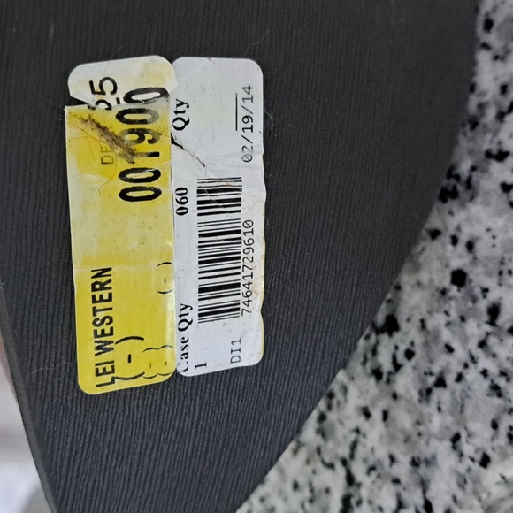 NWT Lei boots size 6 - Picture 3 of 5